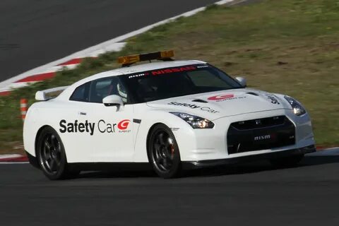 Nissan GTR